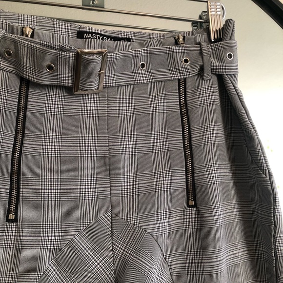 Nasty Gal Grey Plaid Moto Pants - Picture 3 of 5